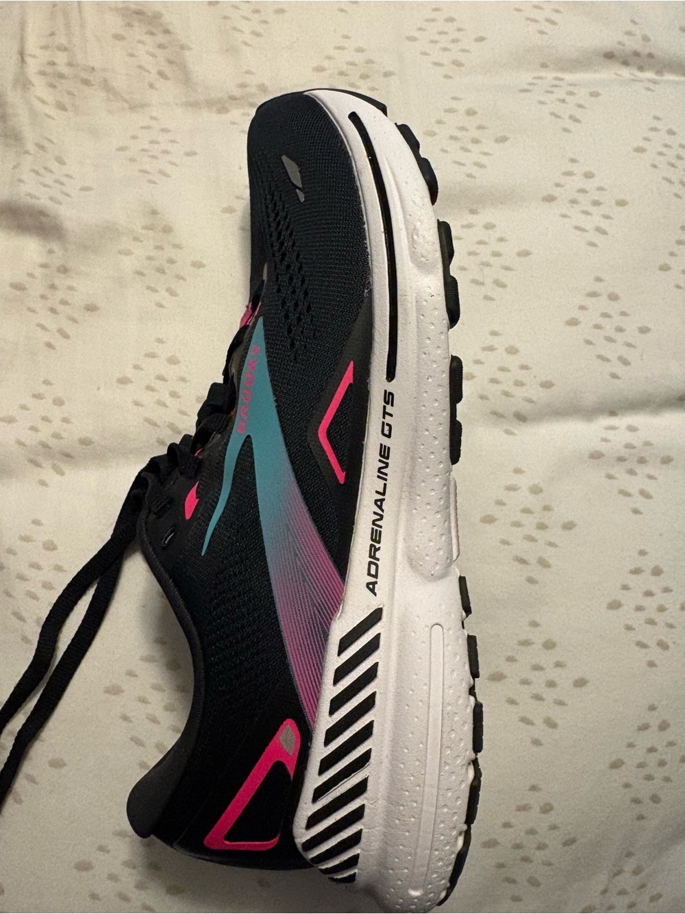 Brooks Women's Black Adrenaline GTS 23 - Picture 15 of 16